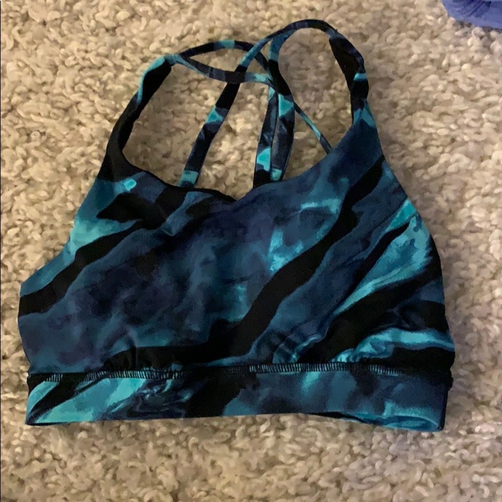 Lululemon energy bra size 4
